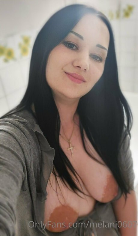 melani0607 xxx nackten galerien