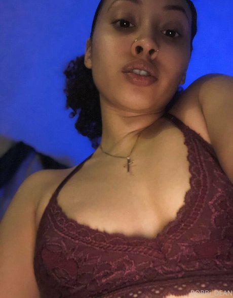 bekleidete onlyfans sexy bild