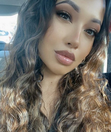 schönheit trans onlyfans nackt pornografische bilder