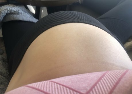 blondes baby nur fans perfekte akt bild