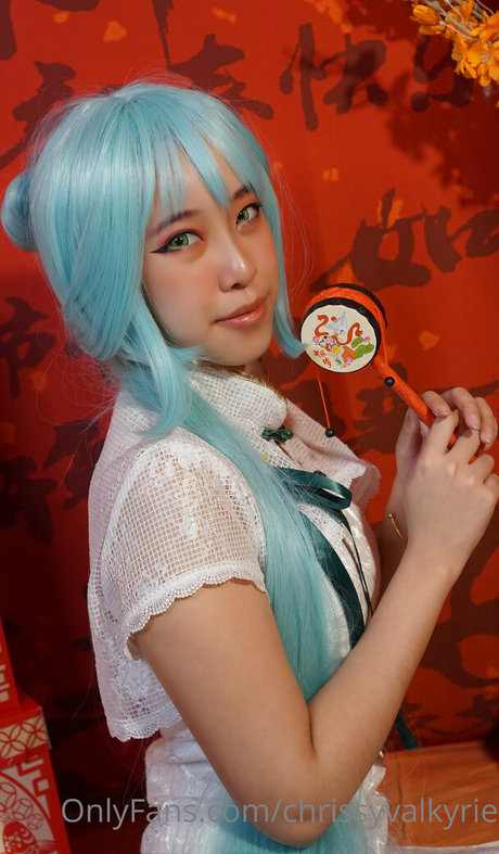 weibliche zwerg-onlyfans nackt kunst fotos