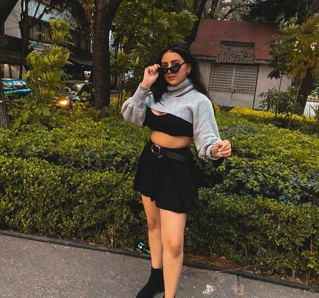 hippie-onlyfans hübsche perfekte foto