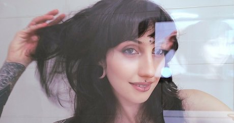 missblackcherry model pornographische galerie