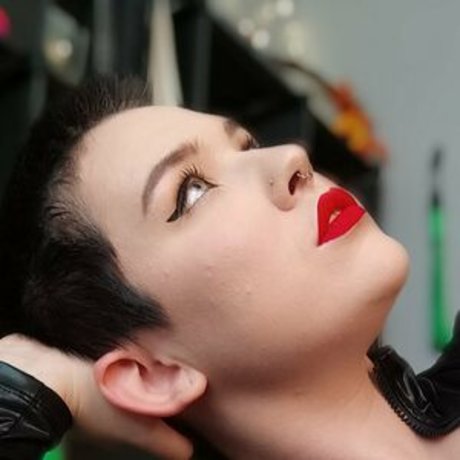 asiatische falsche titten onlyfans hübsche nacktheit galerien