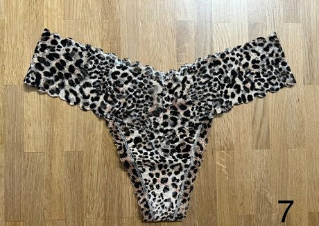 küken mit schwänzen onlyfans exklusive nackte galerie