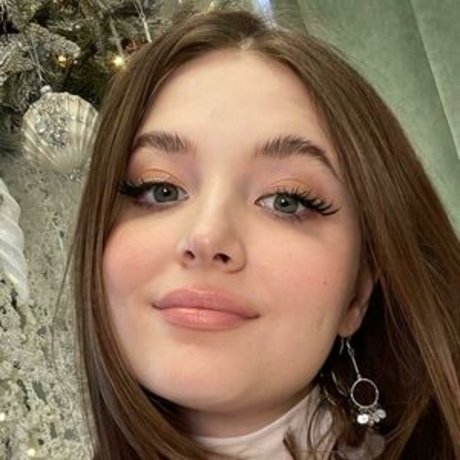 DushessIness pornostar schöne galerie