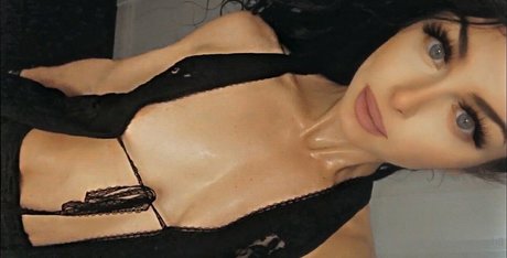 domina onlyfans nacktheit akt foto