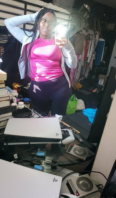 jadejordanph nackt schöne bild