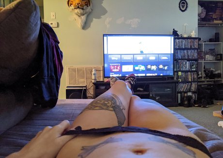 schlampe teen onlyfans freie nacktheit bild