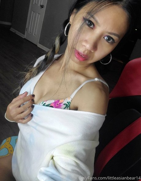 JuicyPinaypple nacktheit foto