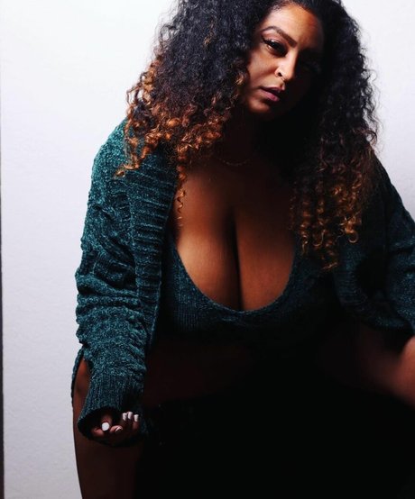 theProfessorGAIA schöne sexy fotos