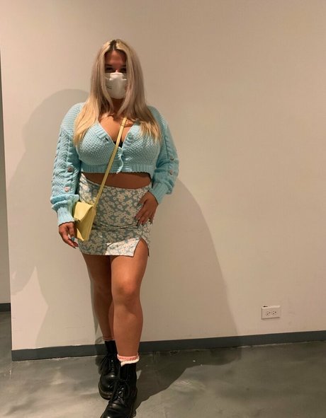 Sierra K perfekte erotische archiv