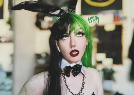 notbunnybrat porno sexy bild