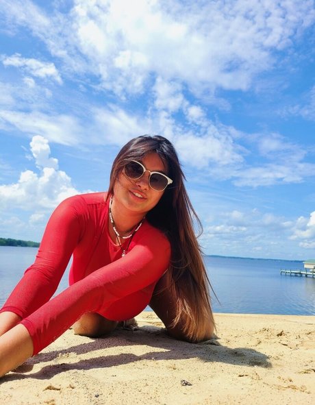 Amanda F erwachsene heiße bilder