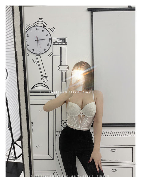 olive emmm xxx archiv