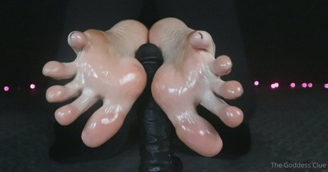 the goddess clue schauspielerin nette bilder