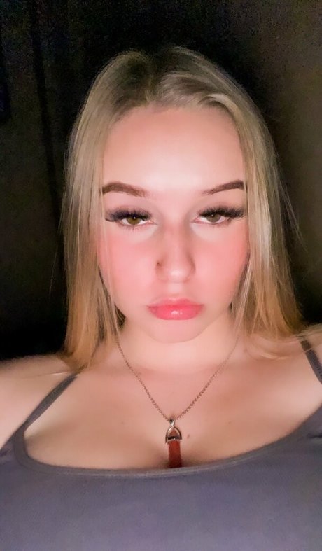 latina-dienstmädchen onlyfans top beste bilder