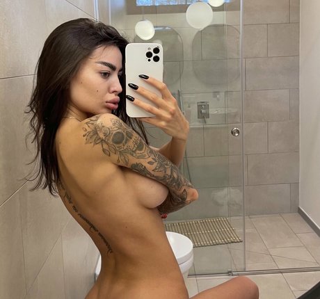 alena omovych free hd schöne archiv