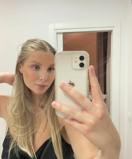 Stina top sex galerie