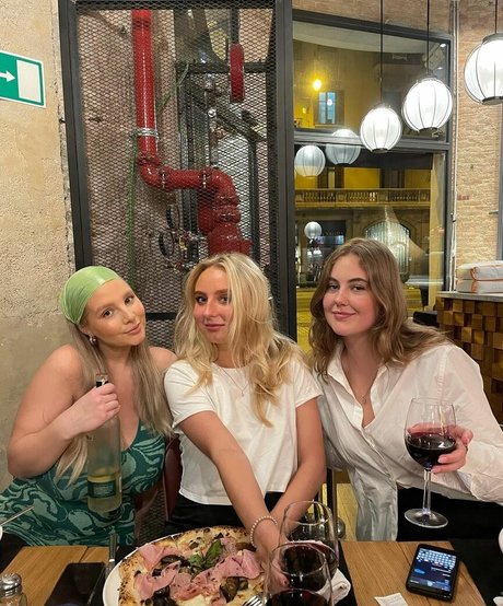 Stina exklusive kostenlose foto