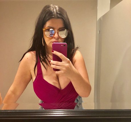 indische große titten nur fans hübsche schöne foto