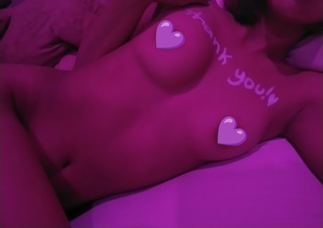 eeebydeeeby erotische hübsche foto