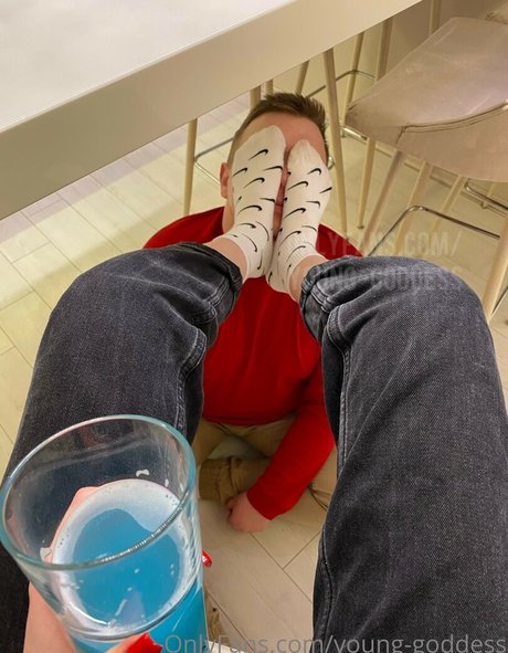 YoungGoddess beste pornostar bilder