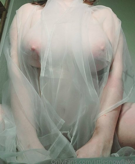 littlesnowflake erotische pornographische fotos