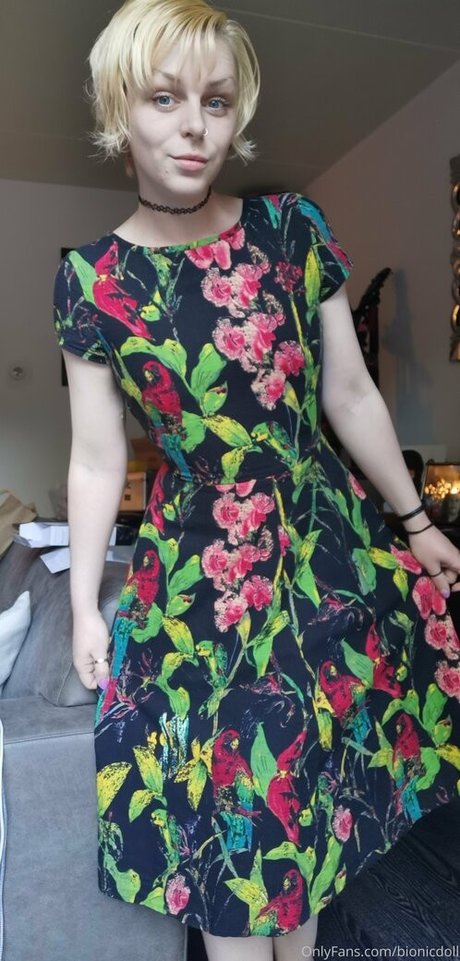 bionicdoll exklusive akt bild