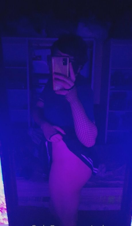 sukayoru schauspielerin heiße foto