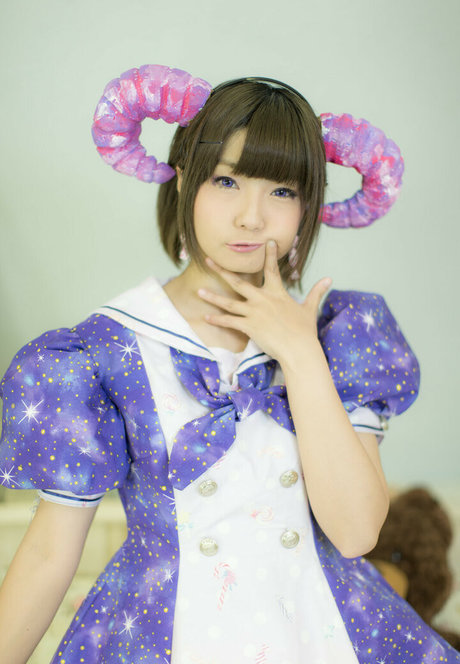 ayame apricot kostenlose pornostar bild