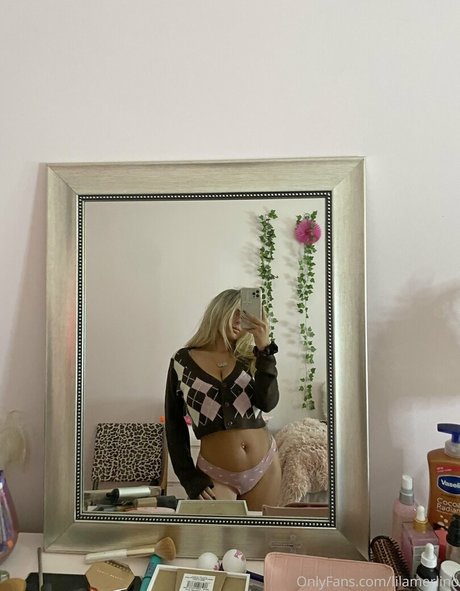 Lila Merlino exklusive pornostar bild