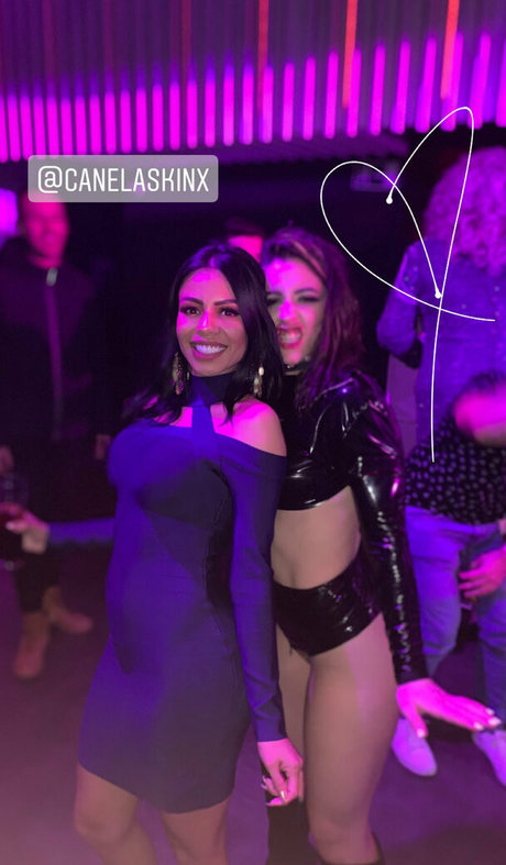 indische große titten nur fans erwachsene xxx bilder