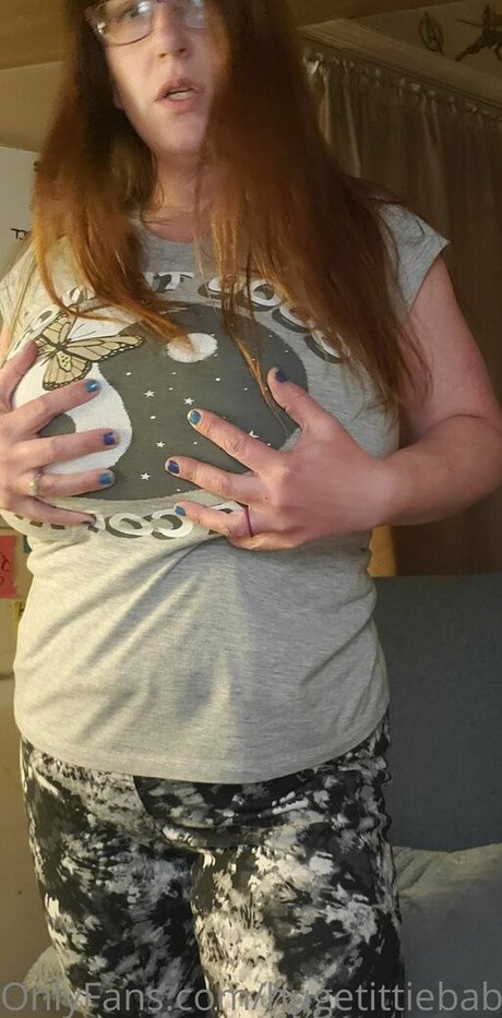 hugetittiebabexxxfree erwachsene hübsche archiv