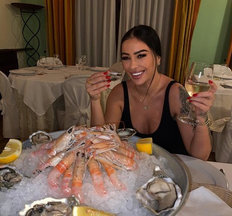 monicasuarez kostenlose erwachsene bilder