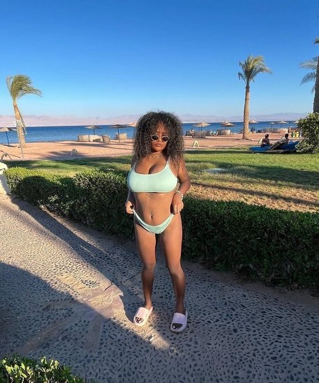 JustNati erwachsene nackten bild