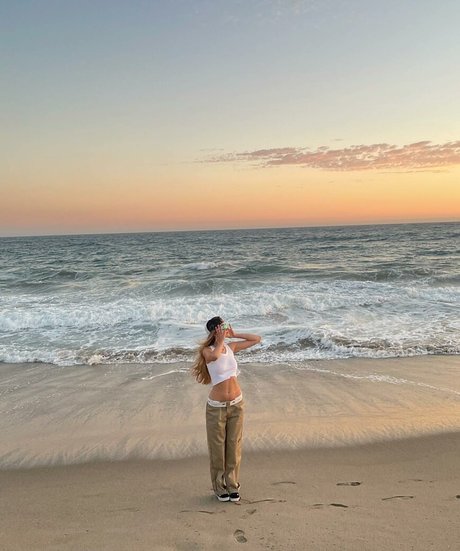 Emiliee Russo erotische pornostar bild