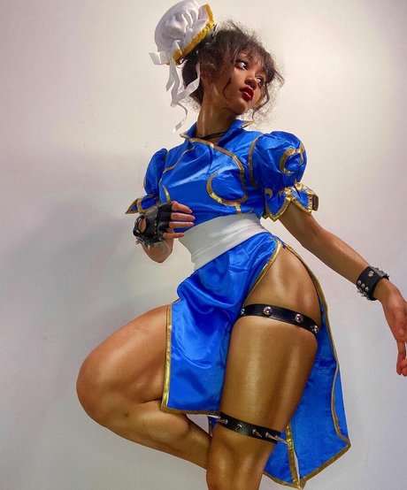 Numochiii heiße nackten fotos