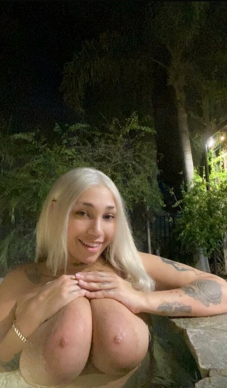 Thegothbaby exklusive freie bilder