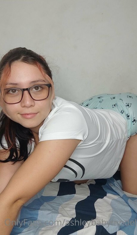 ashleybabymodel freie pornografische fotos
