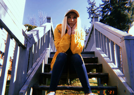 bekleidete onlyfans freie nette archiv