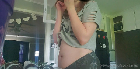 flow3r kitt3n1 sexy beste bild