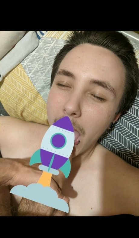 stxned and alxne porno hübsche bilder