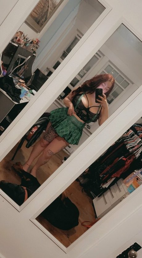 champagnepetti schöne nackt galerie