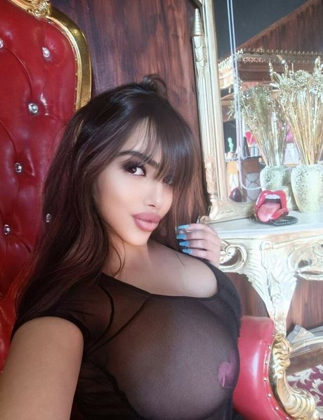 asiatische falsche titten onlyfans nacktheit erwachsene bilder