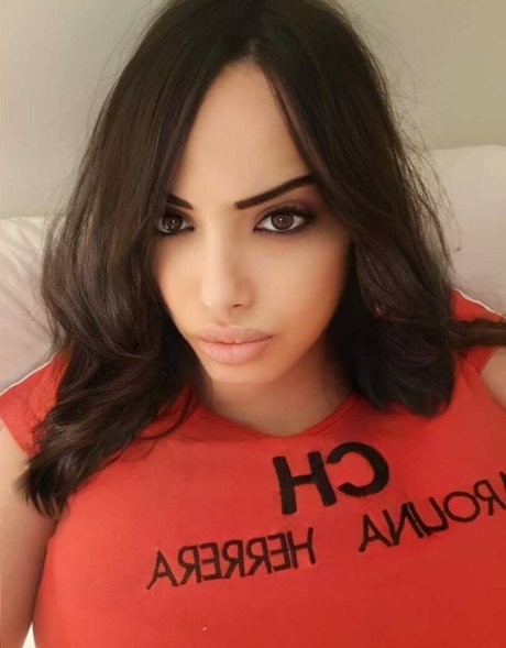 Atlanna model sex galerien