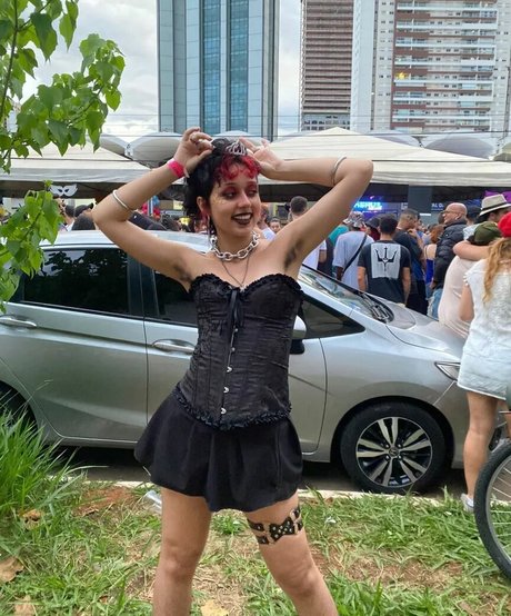 Aurwrayag erwachsene nackt foto