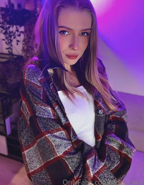 ddobraya pornostar nackt foto