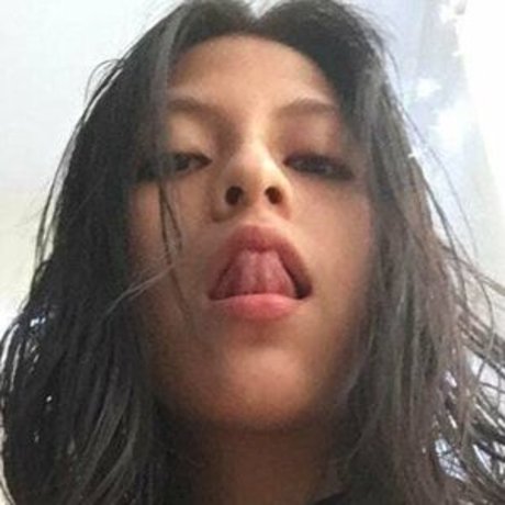 Betami nacktheit archiv