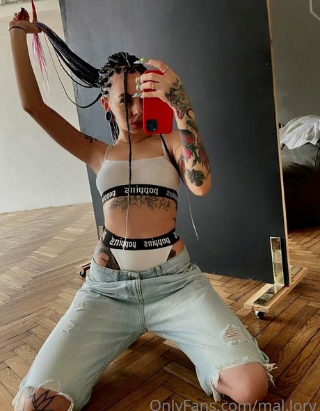 mal lory top pornostar archiv